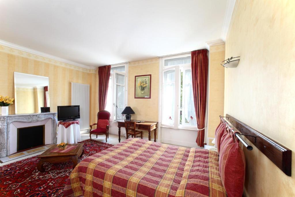 Hotel De Paris Charleville-Mézières Pokoj fotografie